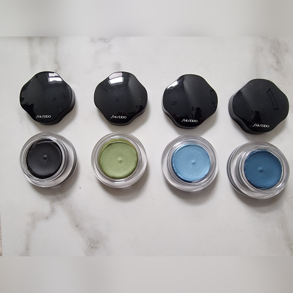 Shiseido Shimmering Cream Eye Colour